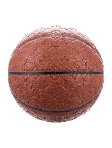 louis vuitton nba court